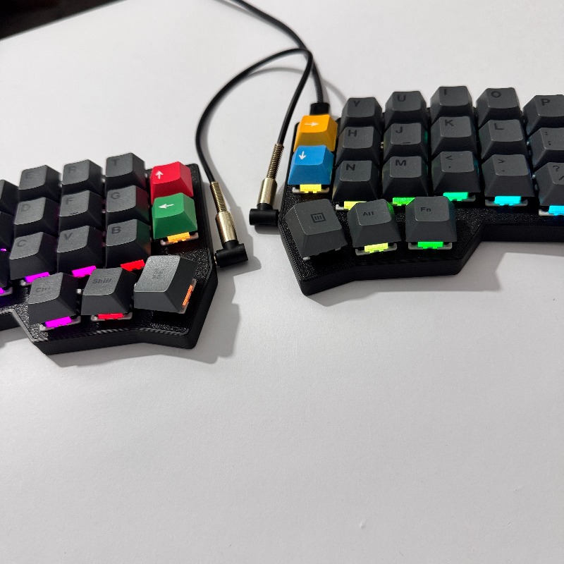 Gaming Keyboard Hand - Klawiatura dzielona Corne V4.1, 61 klawiszy,