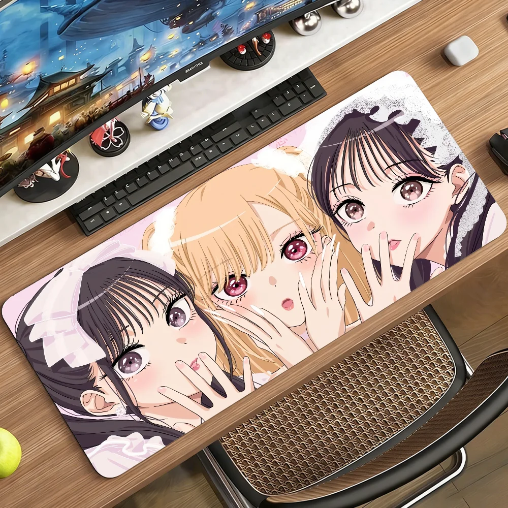 Gaming Keyboard Hand - Podkładka pod mysz XXL z dziewczynami